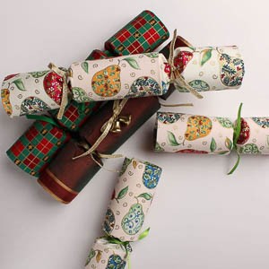 076-Reusable Fabric Christmas Crackers